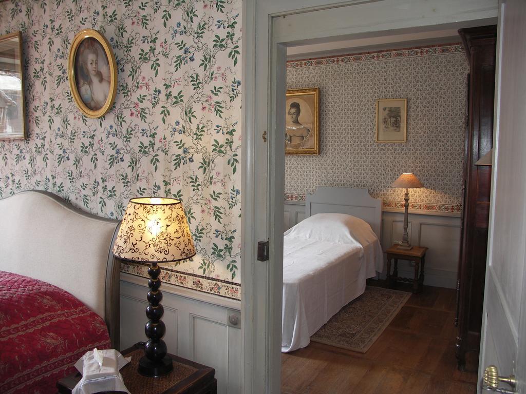 Chateau De Crocq - Chambres D'Hotes De Charme Zimmer foto